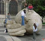 Paris: Notre Dame Cathedral, Champs-Elysees, Arc de Triomphe