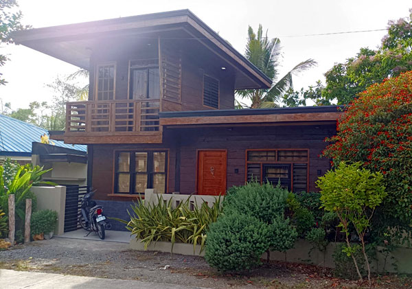 Picturesque Wooden House