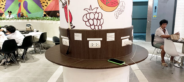 Free Phone-charging at SM City Iloilo